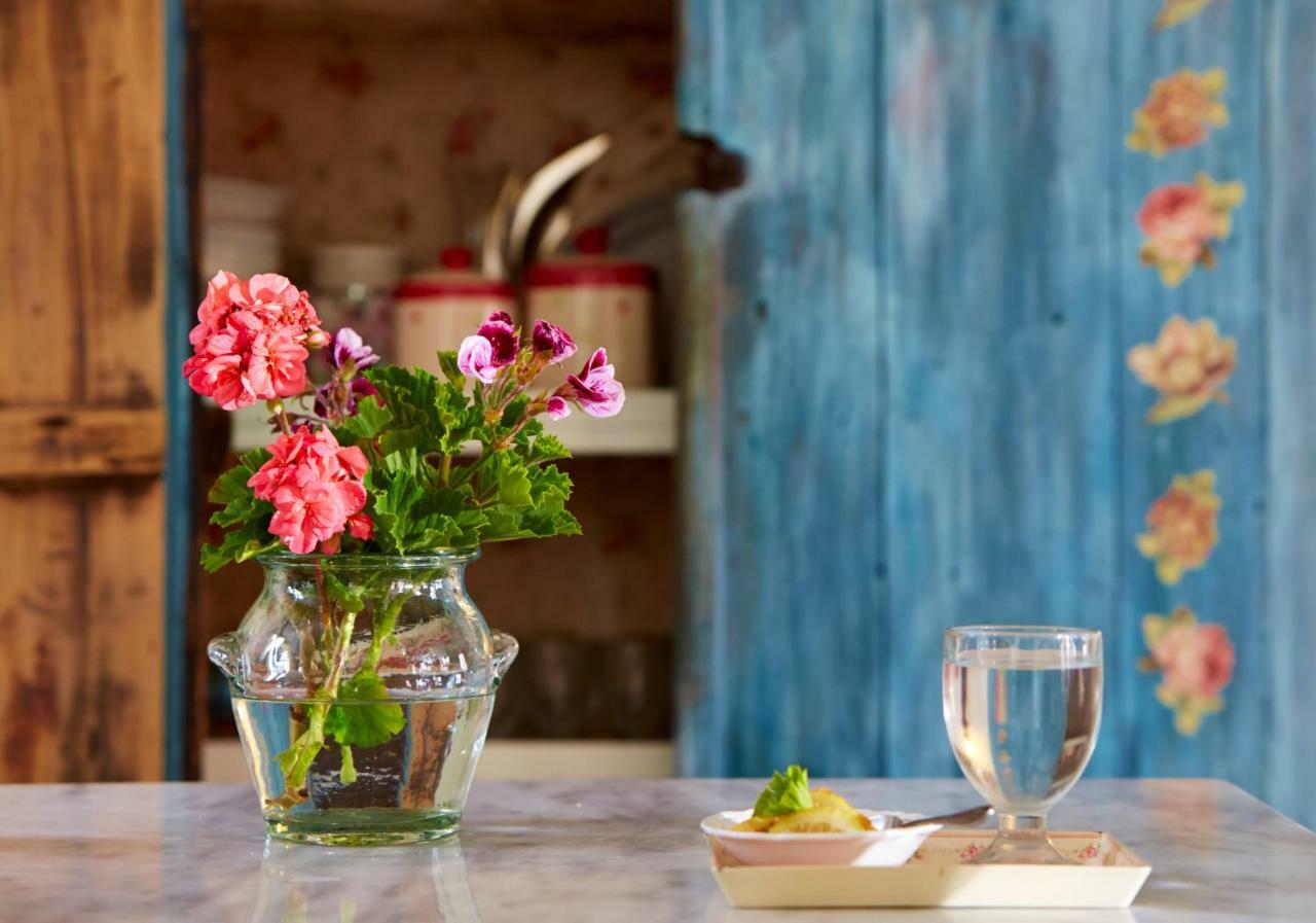 Flower And Crafts - The Eco Nature House モノリソス エクステリア 写真